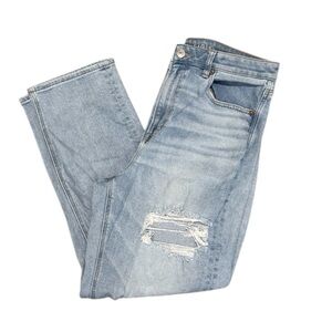 American Eagle Mom Straight Jean 12